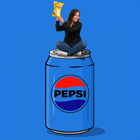 Talia_Pepsi_Can-2